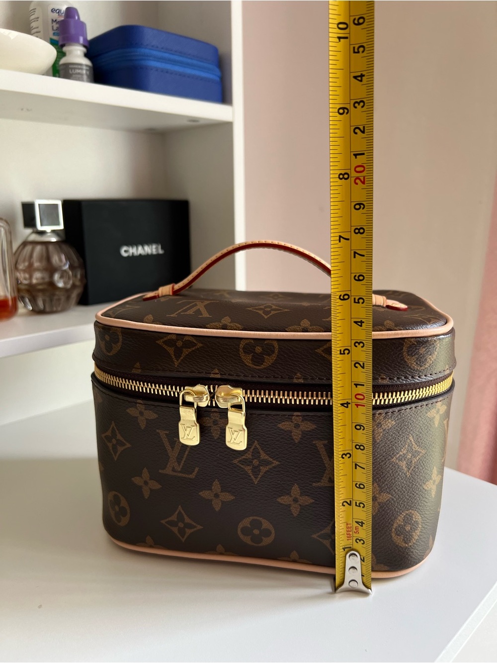 Lv vanity bag - Picture 15 of 15